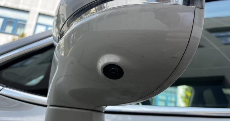 Chrysler Pacifica cena 179000 przebieg: 86000, rok produkcji 2021 z Łaszczów małe 781